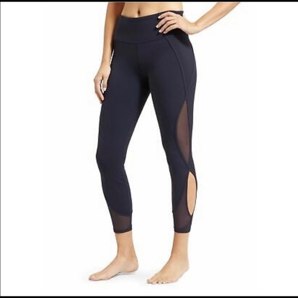 Athleta Pants - NWOT Athleta Mesh Salutation 7/8 Ankle Tight